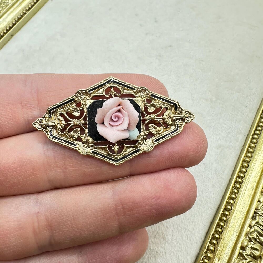 Vintage Jewelry 1928 Gold tone Bar Pin with rose  Victorian Brooch